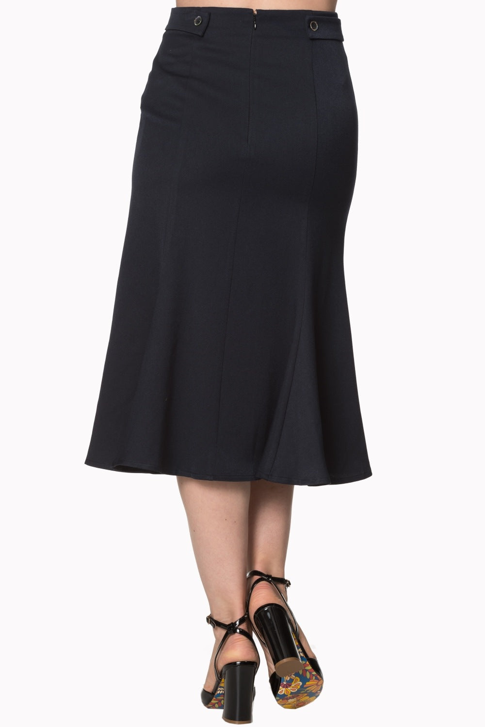 ELEGANCE PERSONIFIED SKIRT
