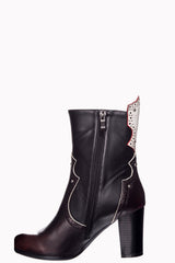 #color_Black/Red