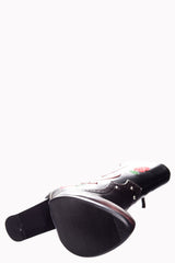#color_Black/Red