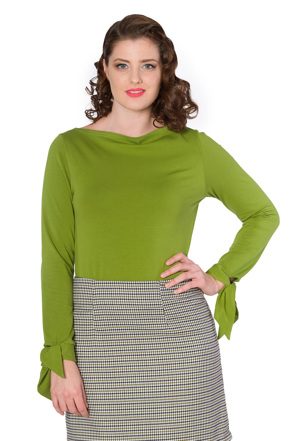 #color_Khaki