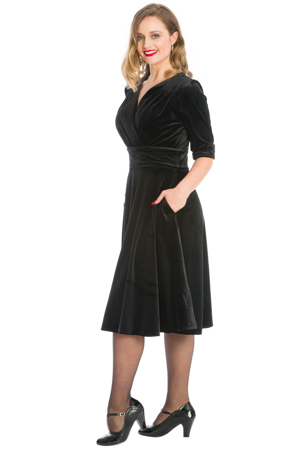 DATE NIGHT FIT & FLARE DRESS-Black