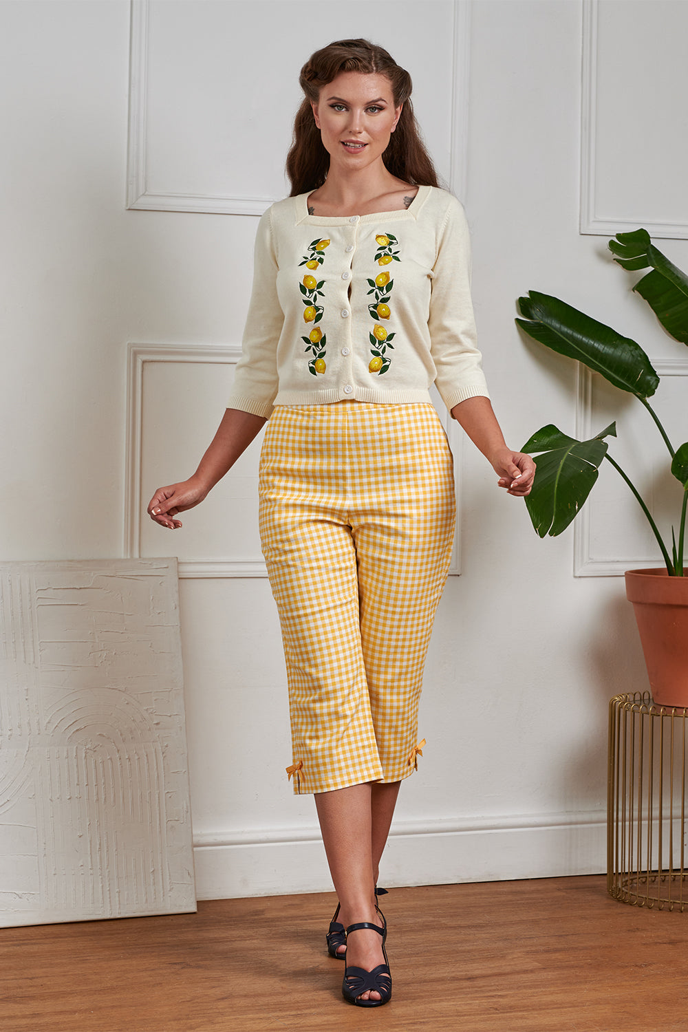 Banned Retro 50s Marla Lemon Cardigan-Ivory