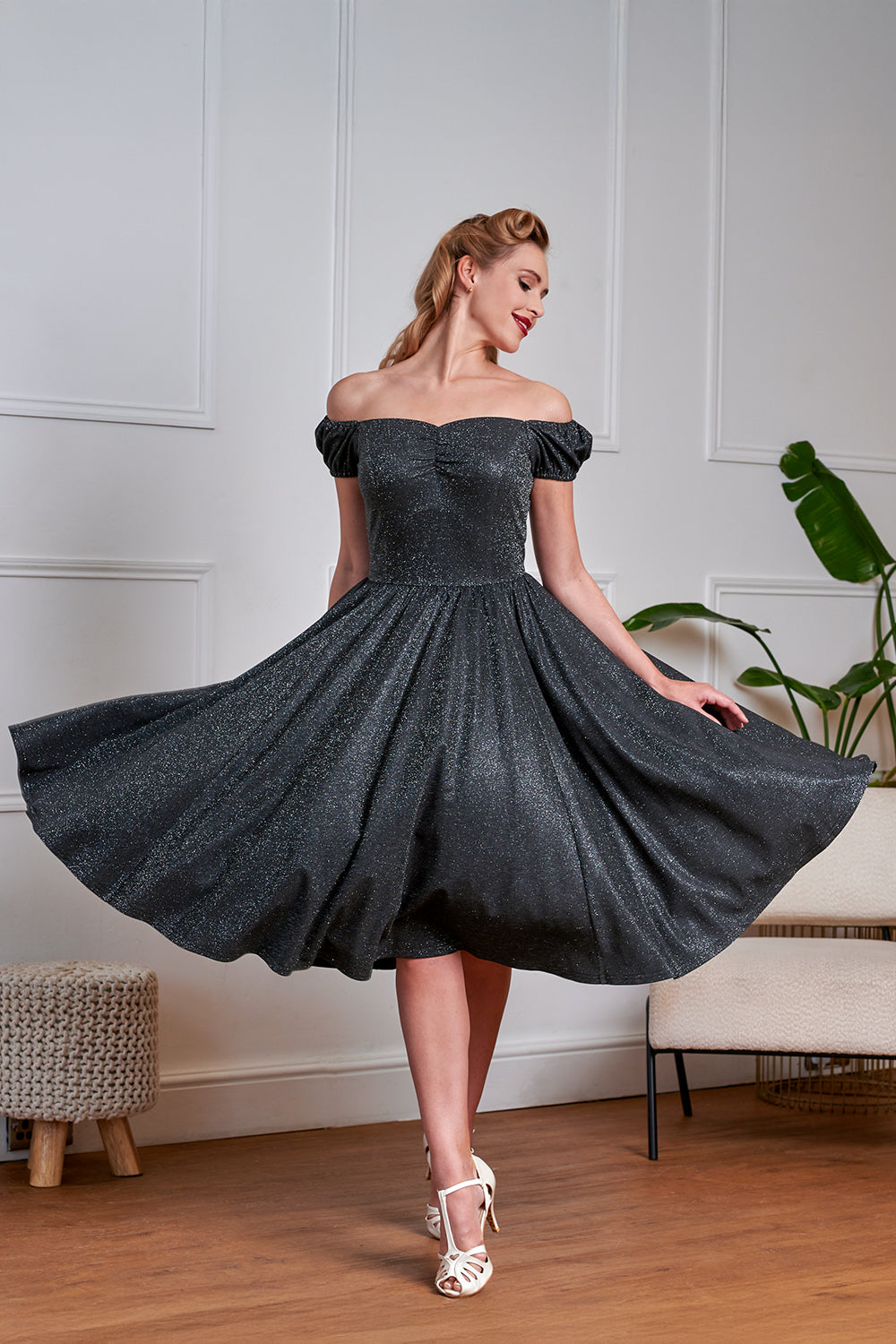 Banned Retro 50s Marilyn Sparkle Dress-Black
