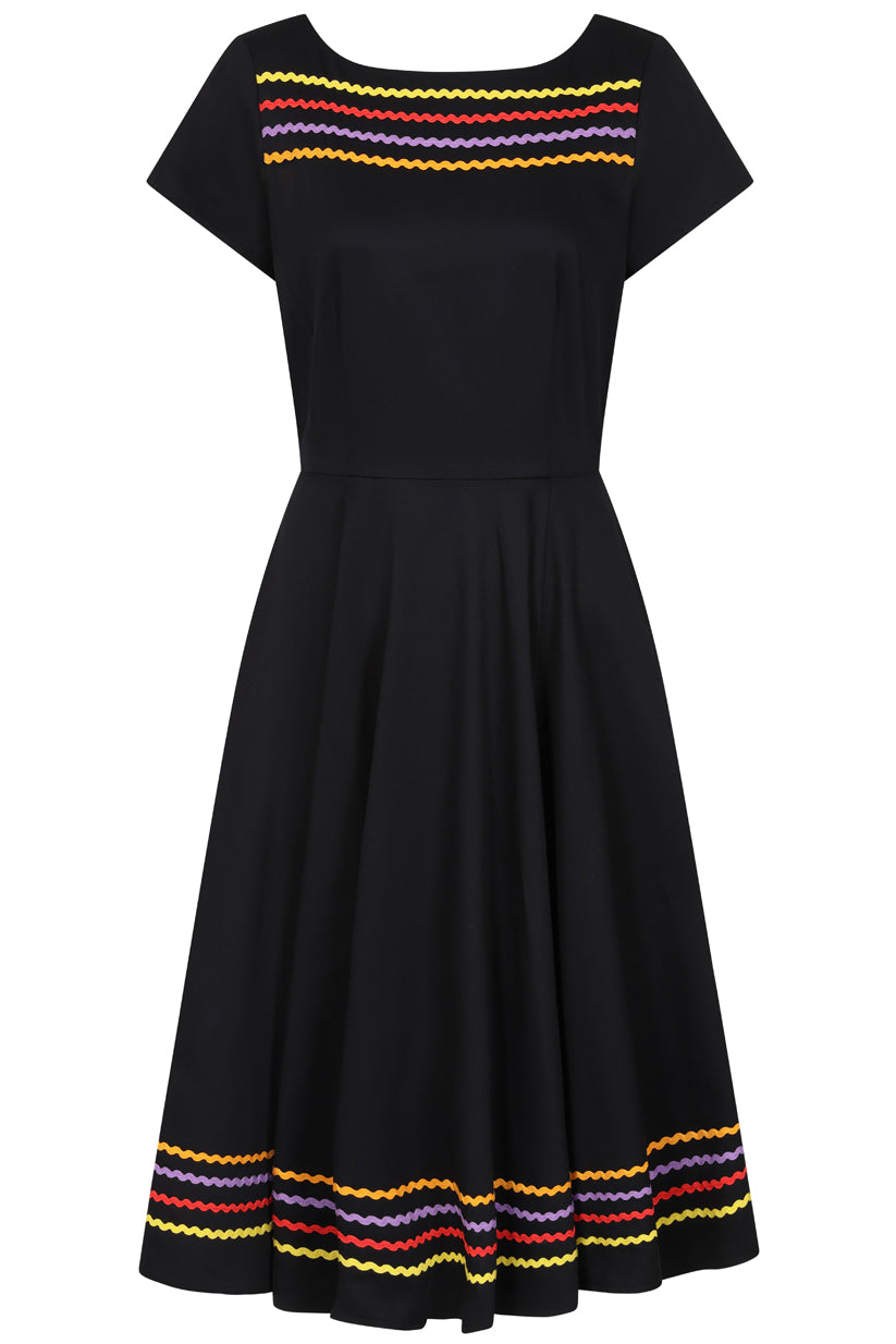 Banned Retro 50s Carmen Full Skirt Swing Dress-Black