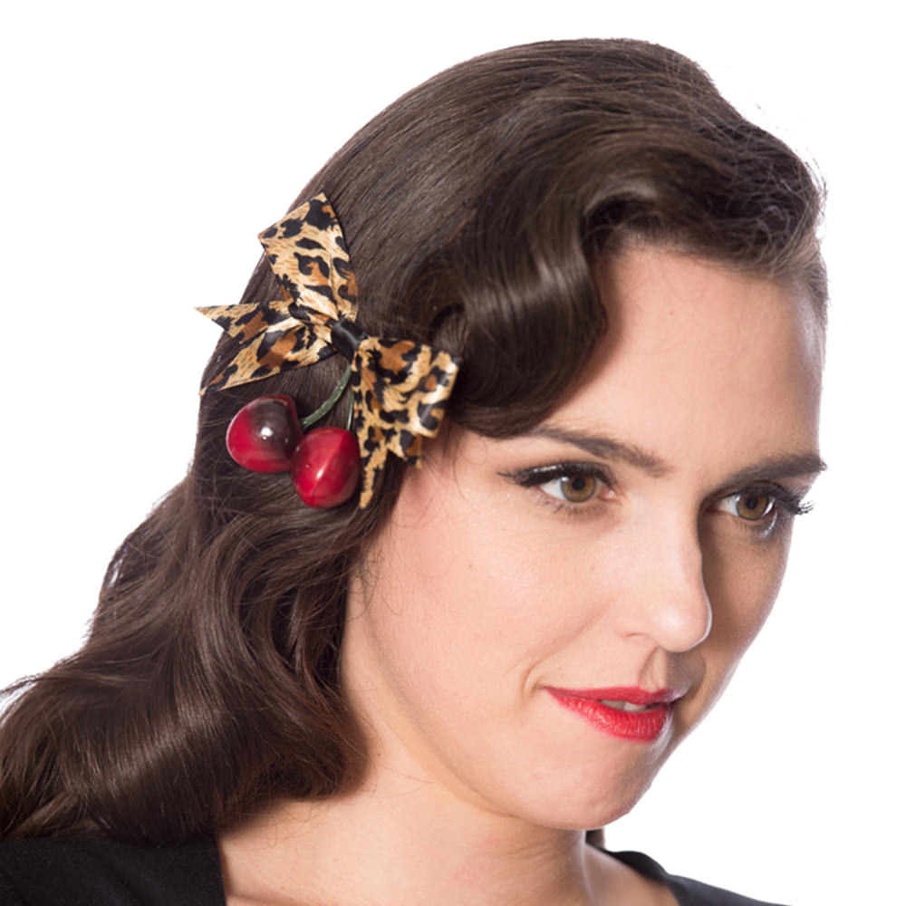 WILD CHERRY HAIRCLIP