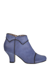 RUTH BOOTS
