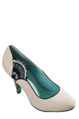 SWAY HEELS